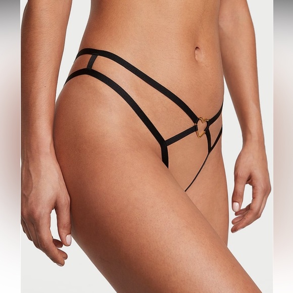 Victoria’s Secret Very Sexy Crotchless Heartware Strappy V-String Panty. NWT - Picture 2 of 4